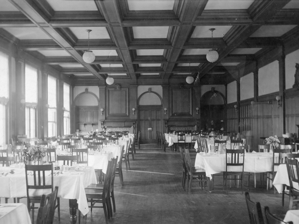 Emerson Dining Hall | College History | Wheaton College | Massachusetts